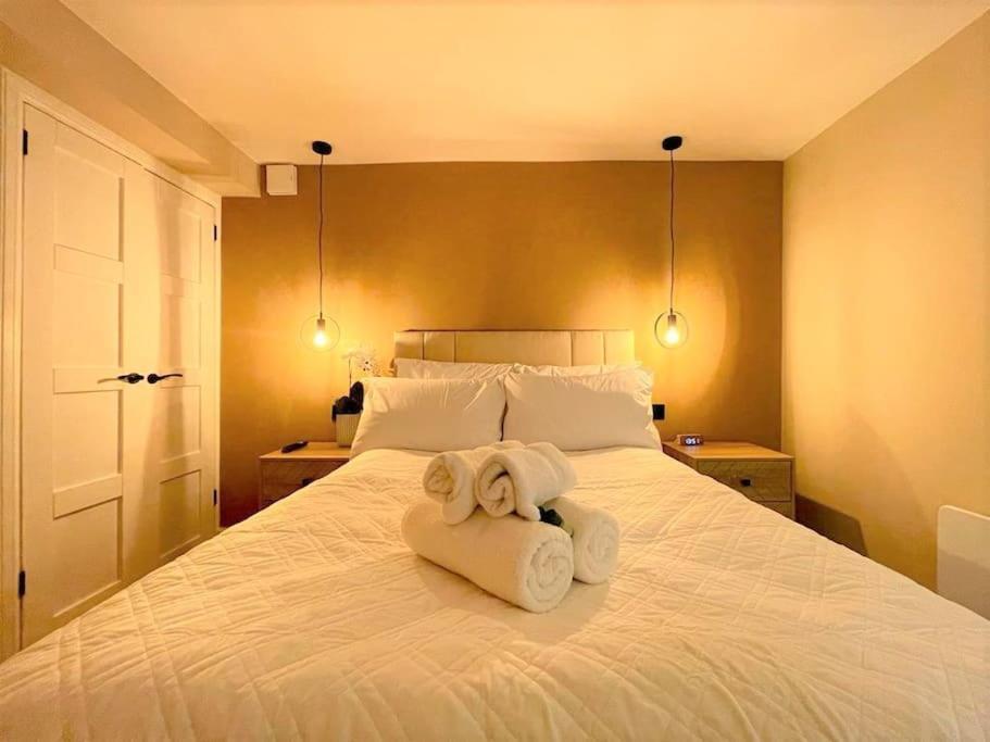 Stylish, Central And Cosy 1Bd Nr Canongate Edimburgo Esterno foto
